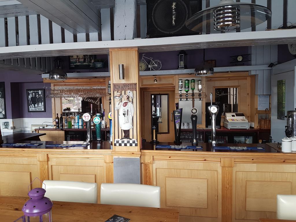 Sutherlands Hotel Gateshead Bagian luar foto